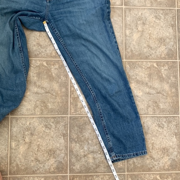 Everlane medium wash Regular lightweight relaxed ankle Jeans size 28 - Picture 9 of 10